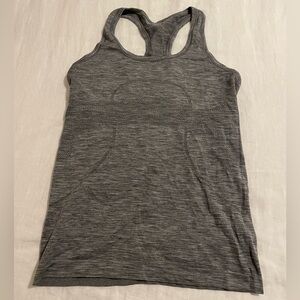 Heathers gray lululemon tank